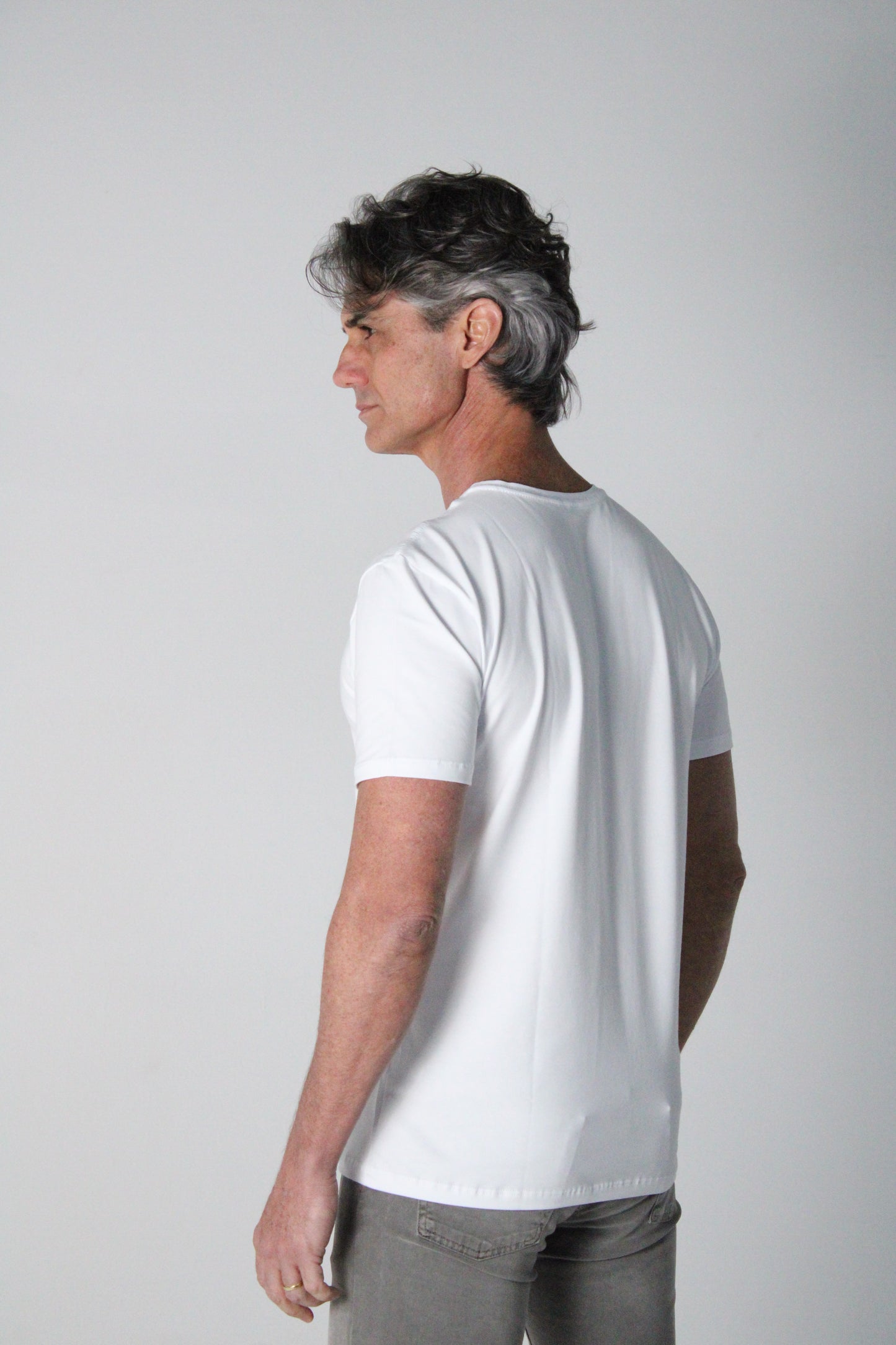 Camiseta Básica Premium de algodão egipcio Bazik
